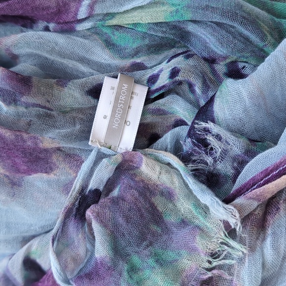 Nordstrom modal and silk flora print scarf - Picture 2 of 6